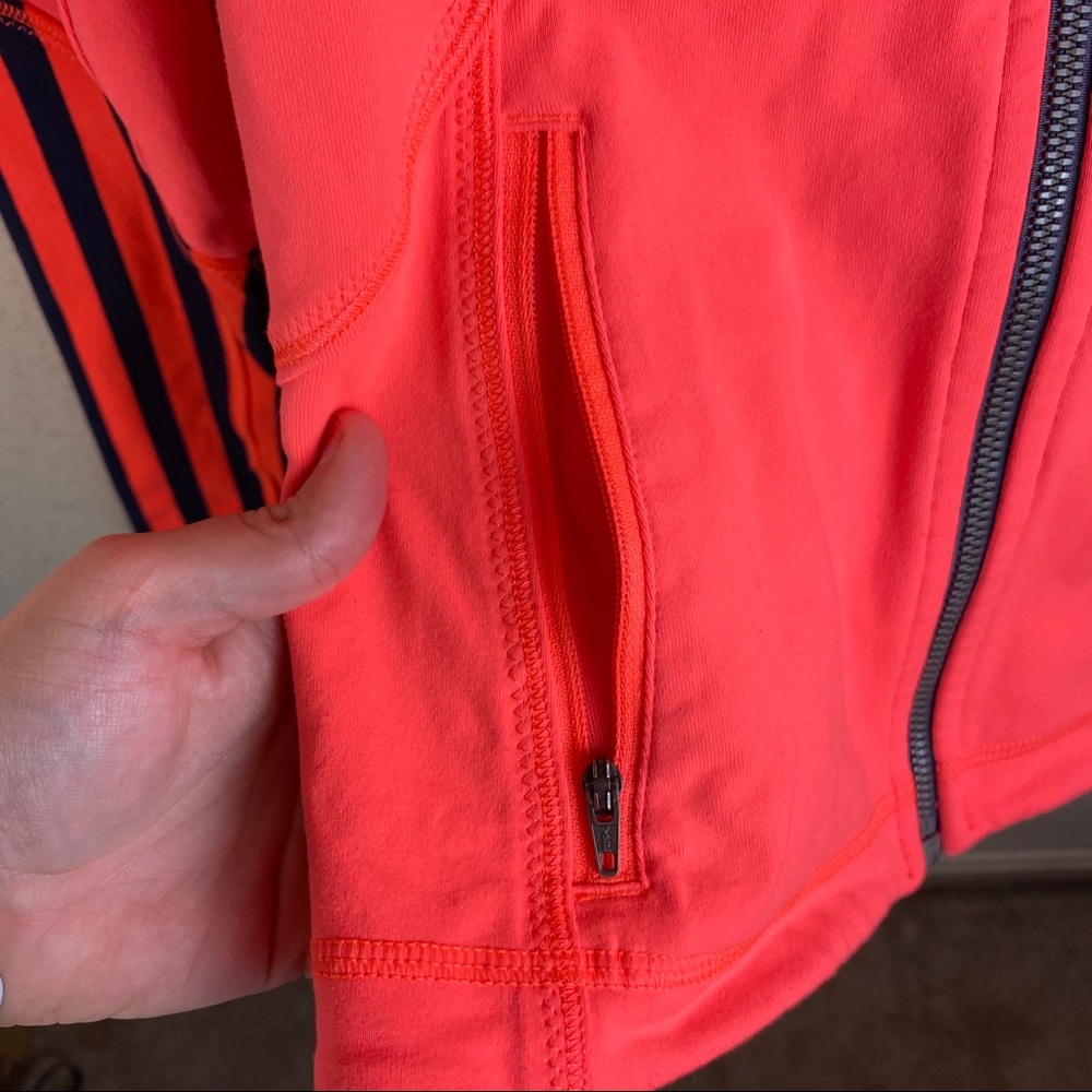 LULULEMON | jacket - Picture 5 of 8